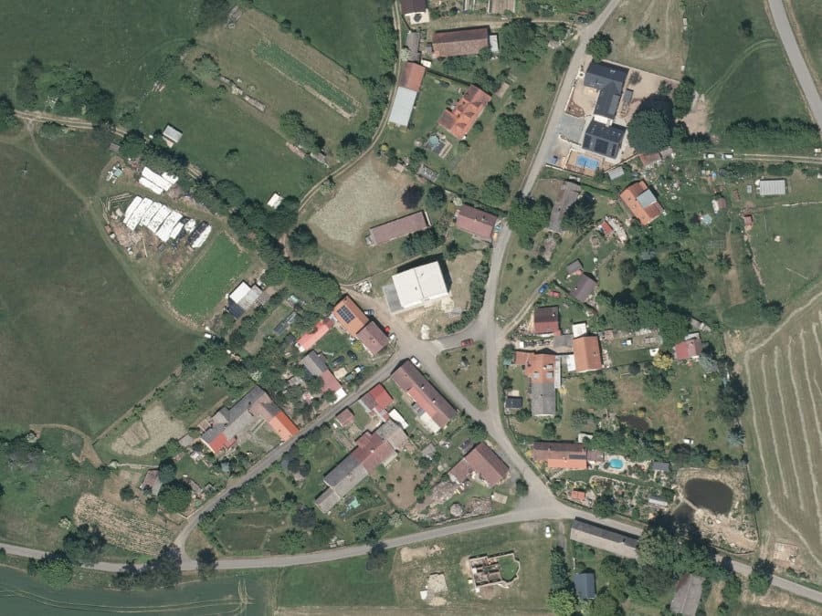 Letecký snímek okolí