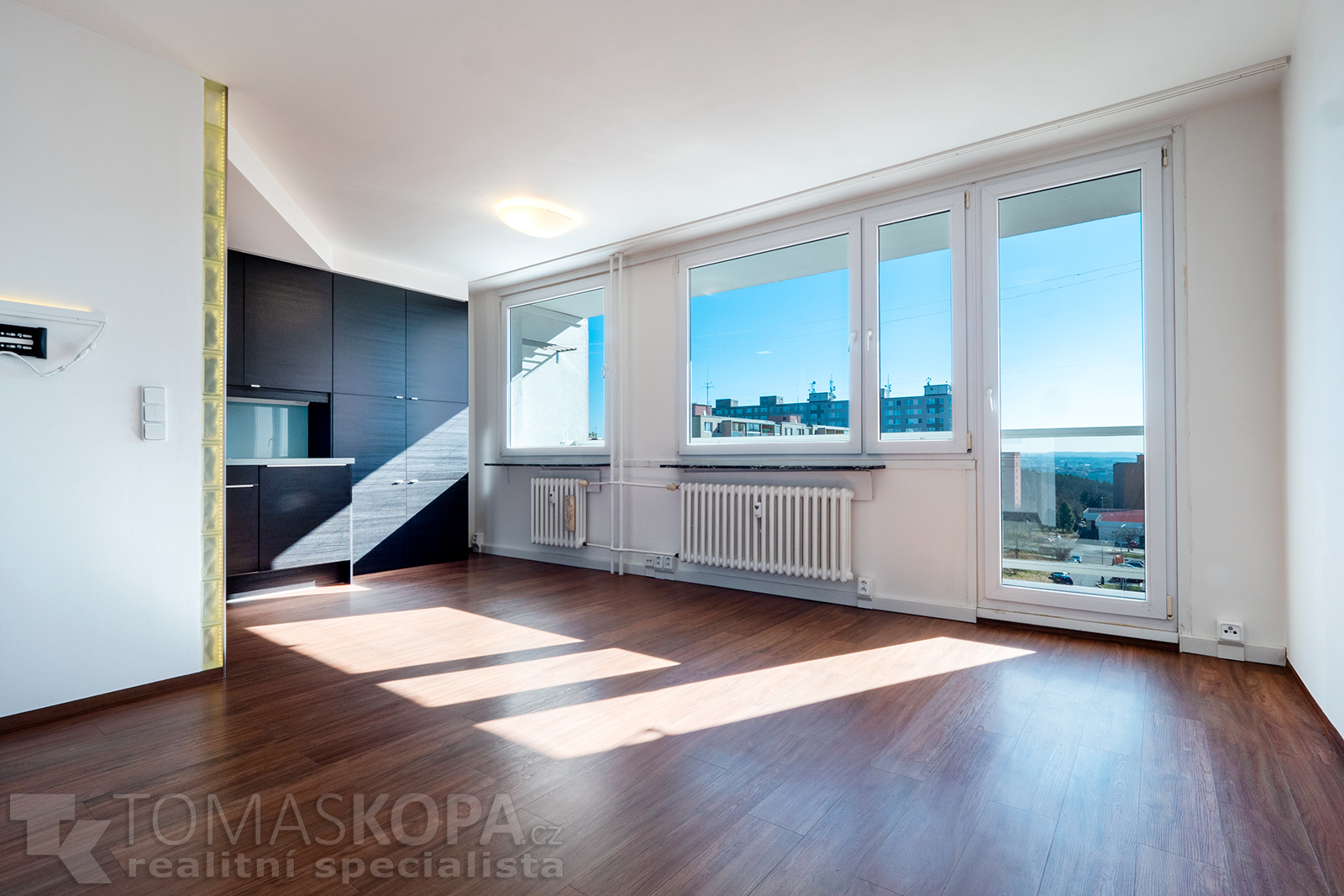 Pronájem bytu, 3+kk, 73 m², Praha 8 – Troja, ul. Krosenská