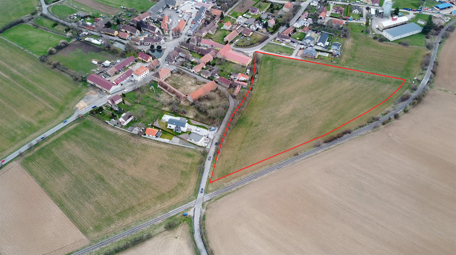 Prodej nestavebního pozemku 26781 m², Vysoký Újezd - Kuchař, okr. Beroun