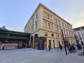 Odvodnění zakřivených fasád: Klíčové aspekty pro ochranu nemovitosti a estetiku budov